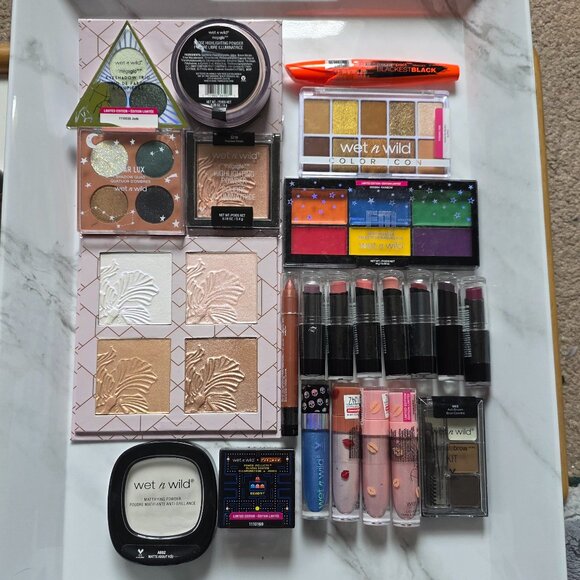 wet n wild Other - Wet n Wild Mixed Makeup Lot